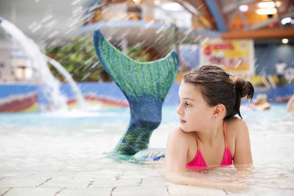 H2O Hotel-Therme-Resort, Fur Familien Mit Kindern バート・ヴァルタースドルフ エクステリア 写真