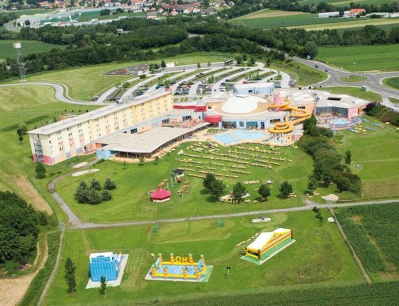 H2O Hotel-Therme-Resort, Fur Familien Mit Kindern バート・ヴァルタースドルフ エクステリア 写真